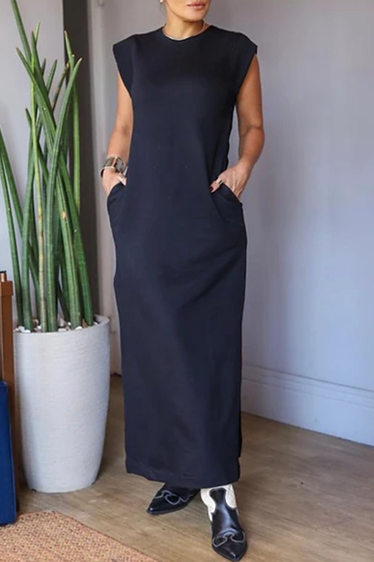 Side Slit Pocket Tank Maxi Dress