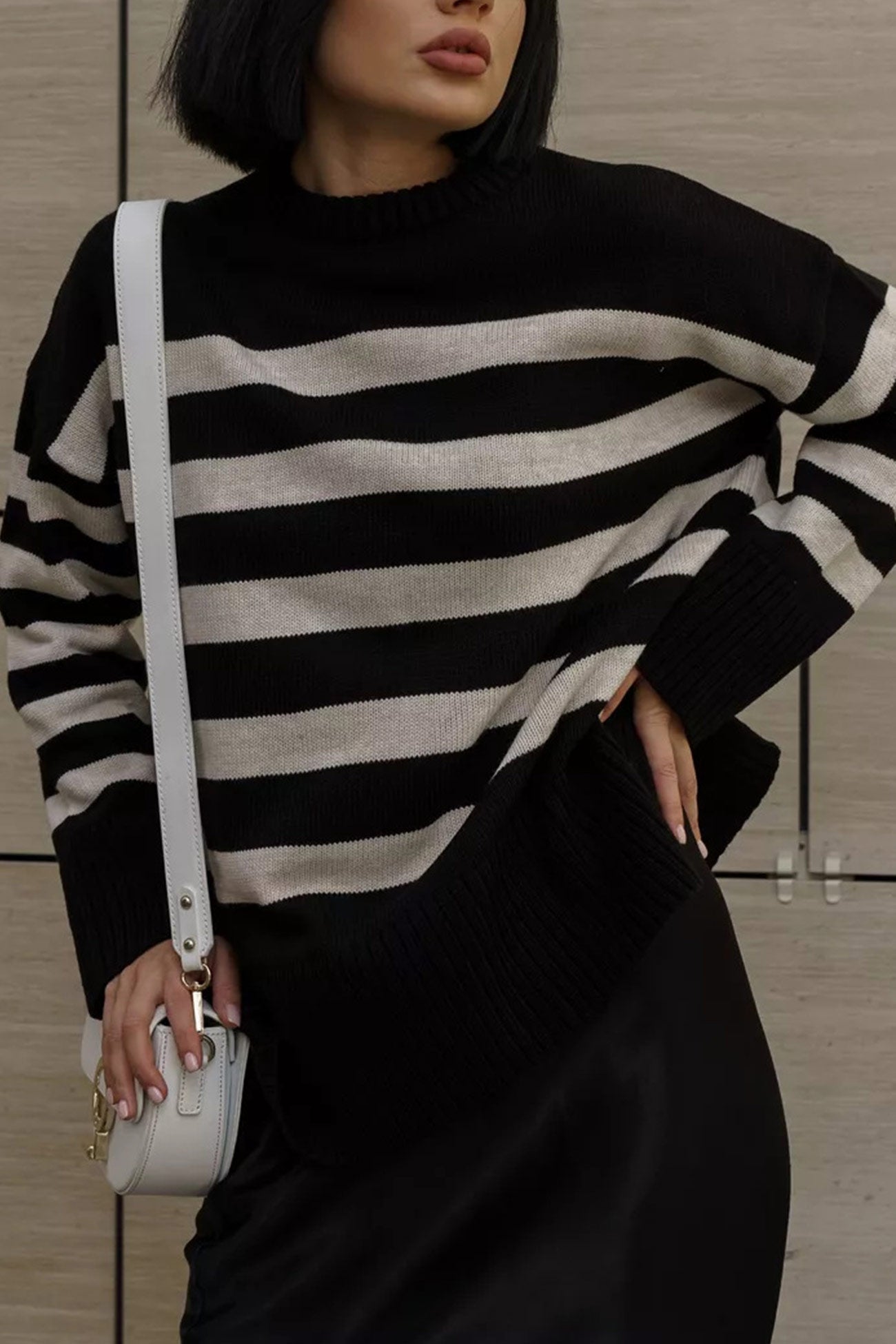 Striped Crewneck Slit Pullover