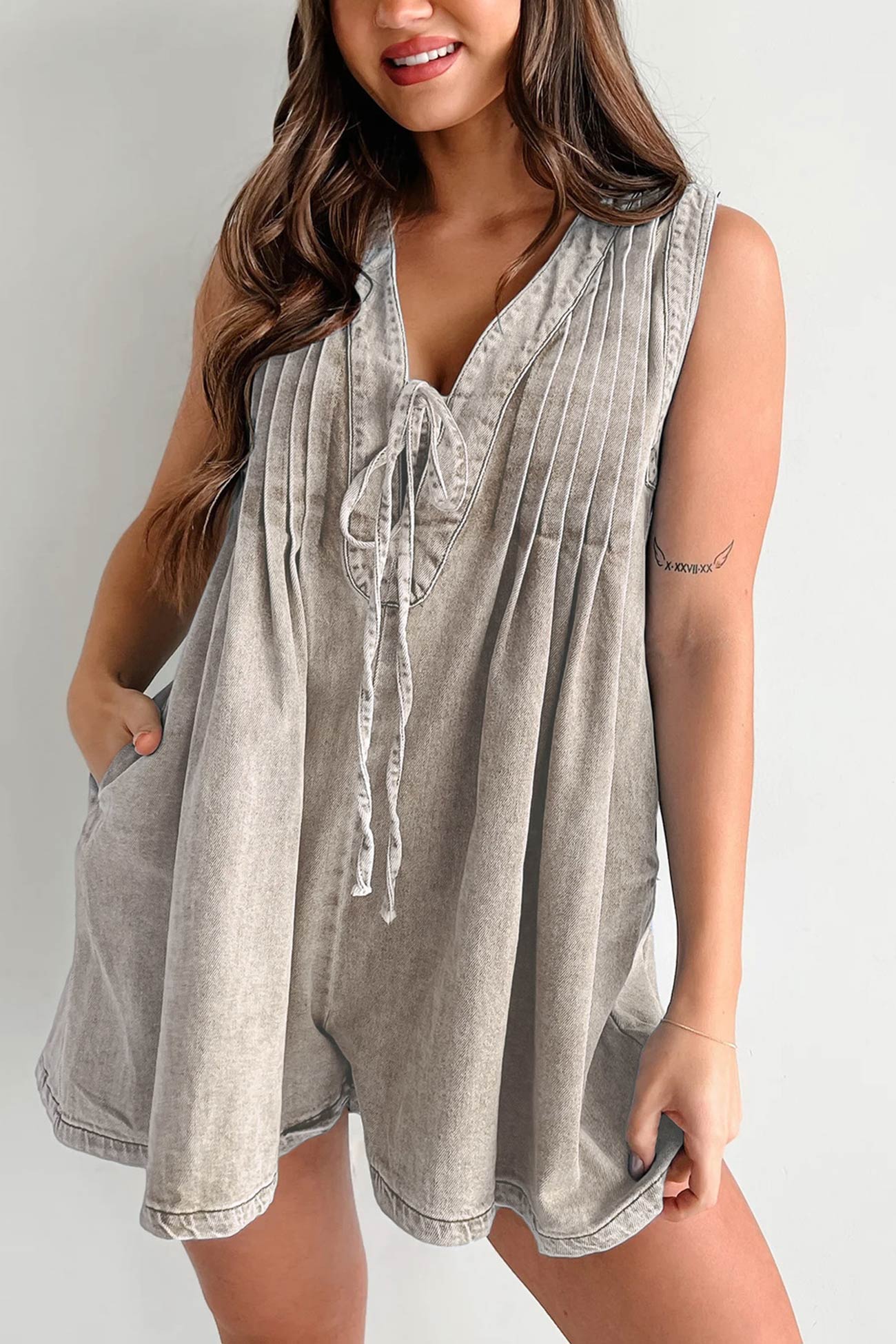 Tie-up Sleeveless Denim Rompers