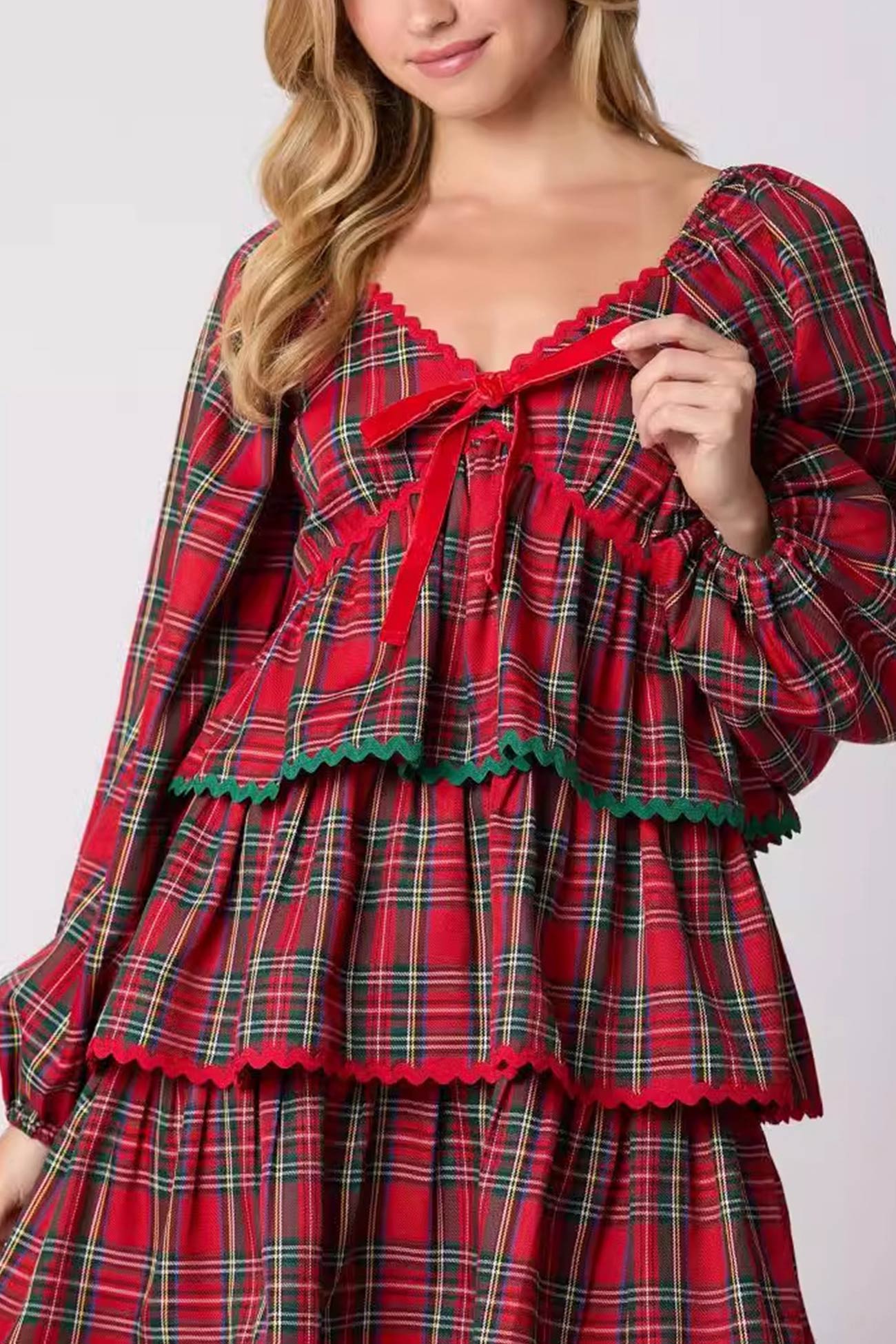 V Neck Plaid Puff Sleeve Tiered Dress